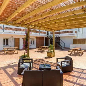 https://empuriabrava-apartament-n-9.topcostabravahotels.com